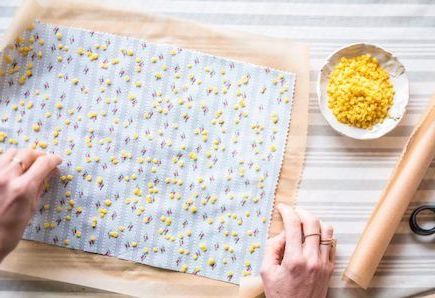 refreshing a beeswax food wrap